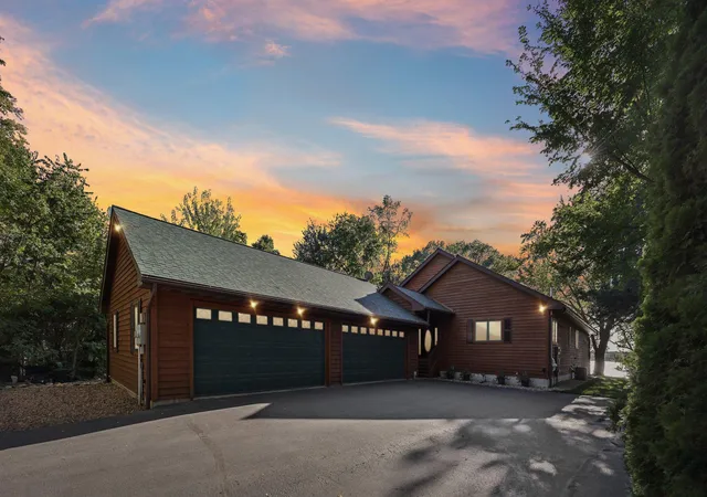 5th image of 24560 Cedar Point Rd, New Prague, MN 56071 | MLS# 7065760
