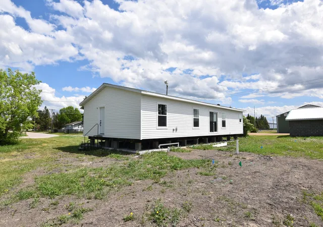 Homes for sale in Baudette, MN | 319 3rd Ave Sw, Baudette, MN 56623 | MLS# 7065809