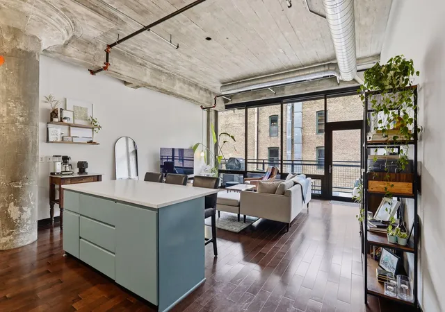 1st image of 618 Washington Ave N #405, Minneapolis, MN 55401 | MLS# 7065871