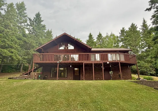 Photo 3 of Single family home for sale at 10261 Wien Rd, Cook, MN 55723 | MLS# 7065887 | Listing updated on 2026-09-02