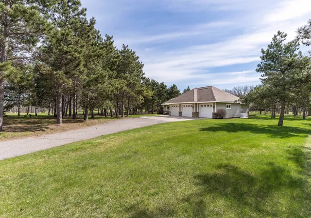 3rd image of 113 Spruce Trl, Ottertail, MN 56571 | MLS# 7065995