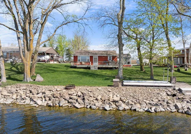 1st image of 18747 Tetonka Lake Ln N, Waterville, MN 56096 | MLS# 7066116