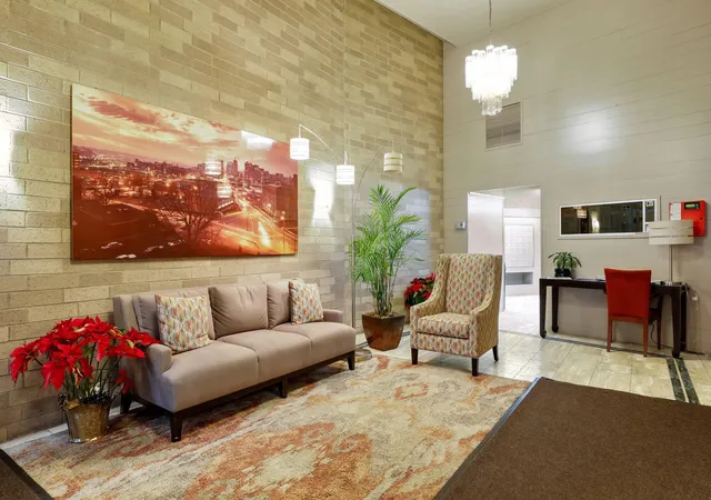 2nd image of 66 9th St E #2615, Saint Paul, MN 55101 | MLS# 7066135