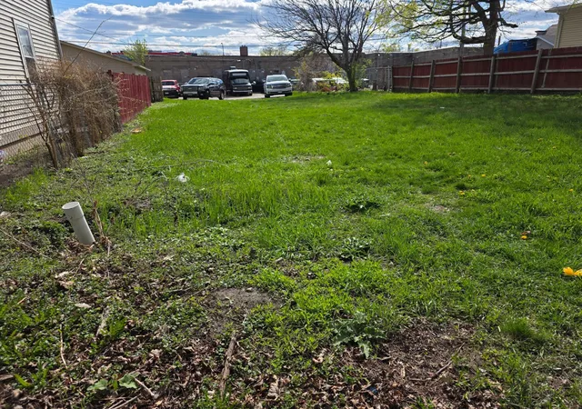 1st image of 2029 Willow Ave N, Minneapolis, MN 55411 | MLS# 7066142