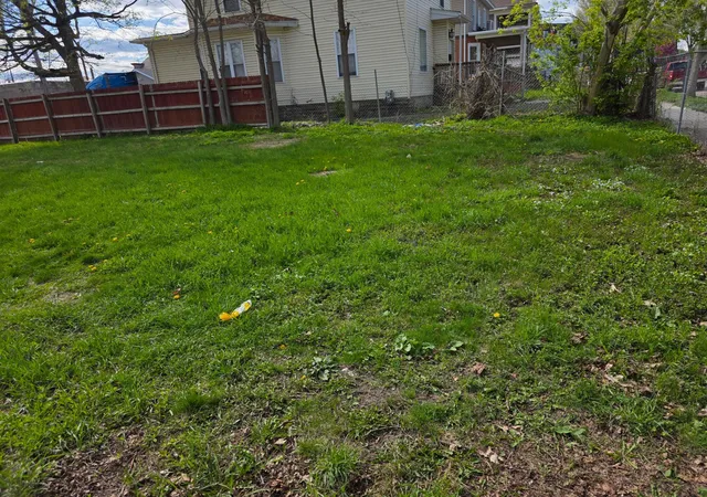 2nd image of 2029 Willow Ave N, Minneapolis, MN 55411 | MLS# 7066142