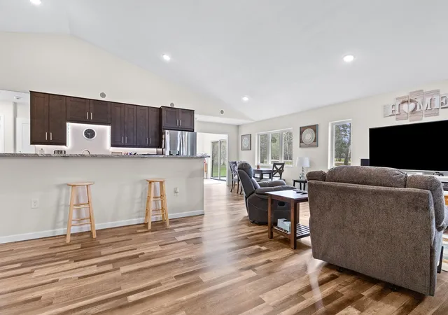 4th image of 8071 County Hwy 61, Willow River, MN 55795 | MLS# 7066351
