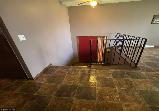 4th image of 8704 Bass Creek Ave N, Brooklyn Park, MN 55428 | MLS# 7066395
