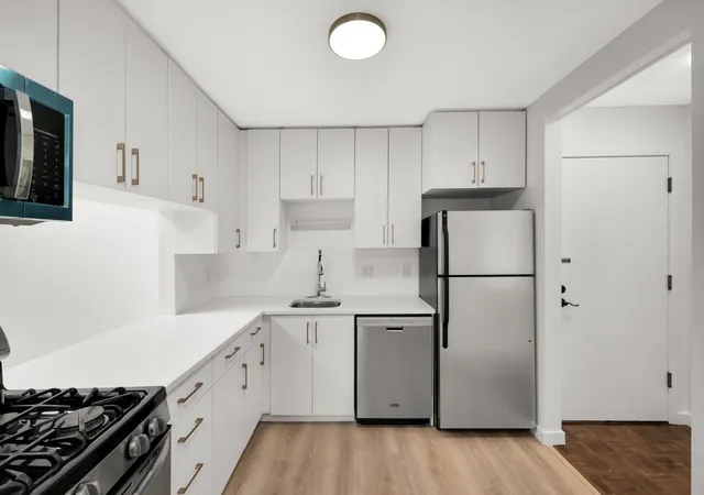 3rd image of 7500 Cahill Rd, Edina, MN 55439