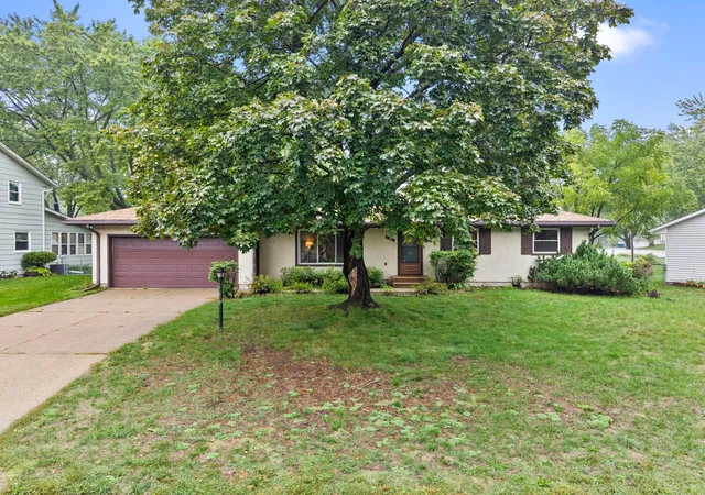 Single family home for sale at 2245 Mapleview Ave, Saint Paul, MN 55109 | MLS# 7066425