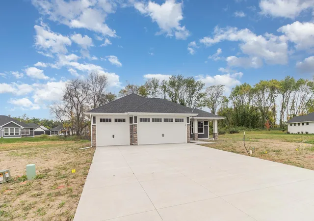 2nd image of 14124 77th Ln Ne, Elk River, MN 55330 | MLS# 7066438