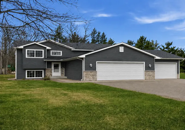 Homes for sale in Baxter, MN | 11825 Joneswood Dr, Baxter, MN 56425 | MLS# 7066457