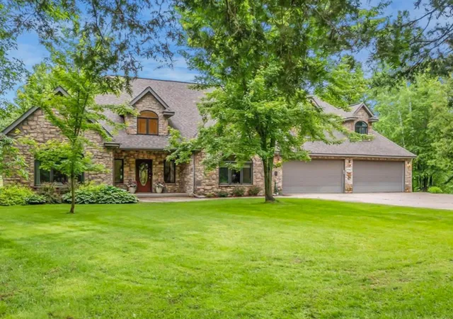 3rd image of 19945 Edgewater Rd, Pine City, MN 55063 | MLS# 7066511