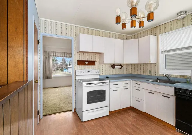 5th image of 26 Gibson Rd, Silver Bay, MN 55614 | MLS# 7066615