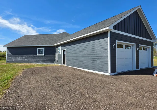 Photo 2 of Single family home for sale at 792 186th Street #792, Hammond, WI 54015 | MLS# 7066631 | Listing updated on 2026-09-21