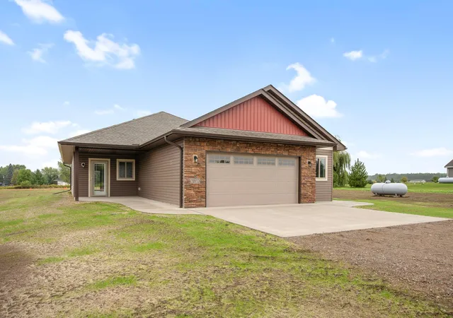 1st image of 15131 Brunswick Rd, Pine City, MN 55063 | MLS# 7066684