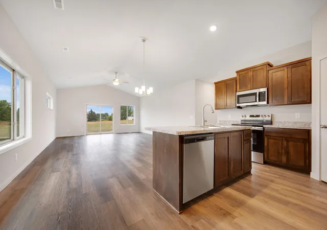 4th image of 15131 Brunswick Rd, Pine City, MN 55063 | MLS# 7066684