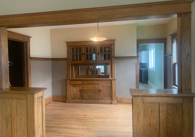 Photo 3 of Single family home for sale at 1685 Selby Ave, Saint Paul, MN 55104 | MLS# 7066770 | Listing updated on 2026-08-28