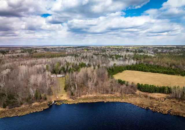 1st image of 93001 Delong Rd, Wrenshall, MN 55749 | MLS# 7066771
