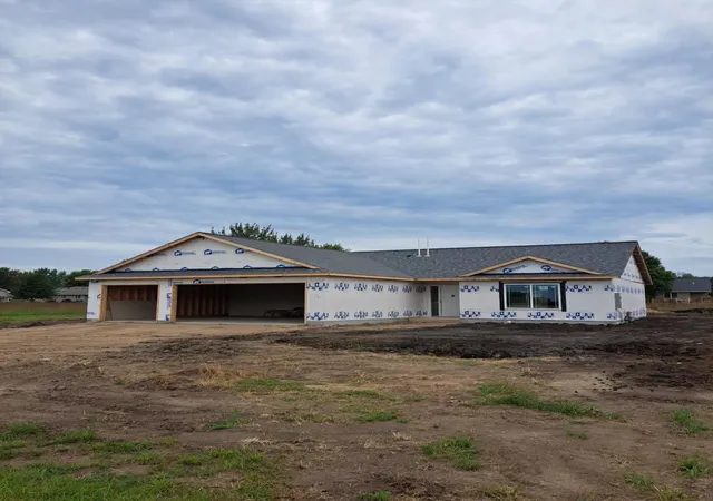 Photo 1 of Single family home for sale at 119 6th Street Se, Geneva, MN 56035 | MLS# 7066975 | Listing updated on 2026-10-07