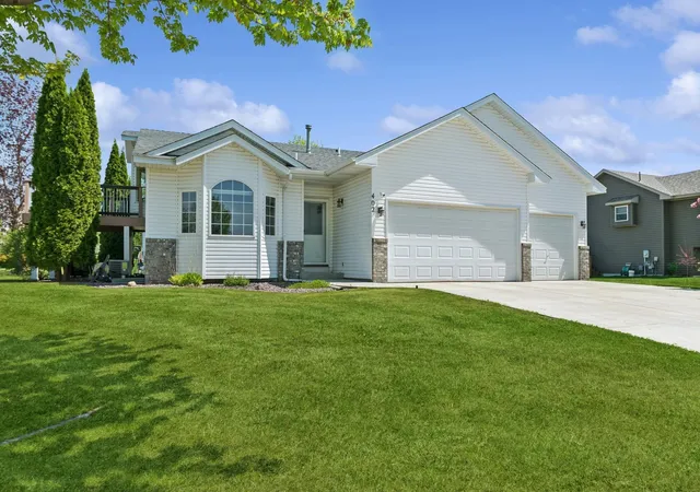 1st image of 402 13th Ave Ne, Buffalo, MN 55313 | MLS# 7067048