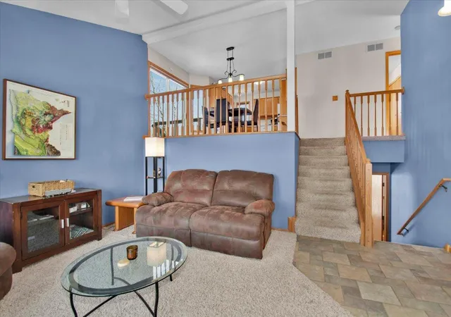 Photo 4 of Single family home for sale at 402 13th Avenue NE, Buffalo, MN 55313 | MLS# 7067048 | Listing updated on 2026-09-02