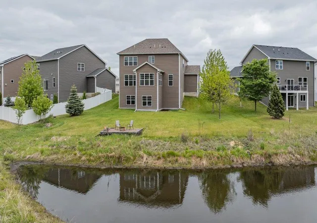 2nd image of 6531 102nd Ave N, Brooklyn Park, MN 55445 | MLS# 7067093