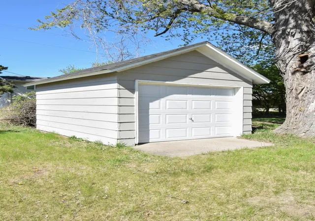 5th image of 223 Heritage Blvd Nw, Isanti, MN 55040 | MLS# 7067123