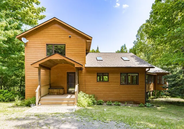 Photo 1 of Single family home for sale at 38 Sawmill Ln, Lutsen, MN 55612 | MLS# 7067141 | Listing updated on 2026-10-01