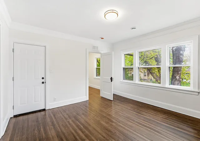3rd image of 1311 30Th Ave N, Minneapolis, MN 55411 | MLS# 7067191