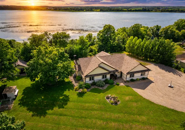 Photo 3 of Single family home for sale at 30291 Duckweed Dr, Burtrum, MN 56318 | MLS# 7067256 | Listing updated on 2026-10-07