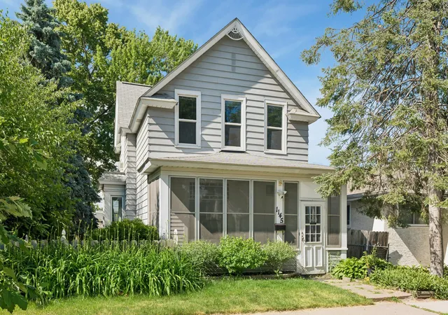 1st image of 1145 Beech St, Saint Paul, MN 55106 | MLS# 7067311