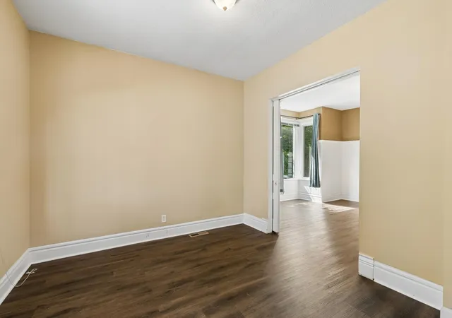 5th image of 1145 Beech St, Saint Paul, MN 55106 | MLS# 7067311