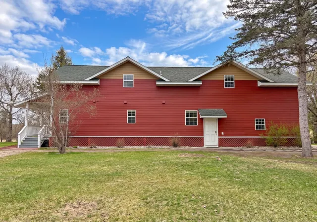 3rd image of 232 2Nd St Nw, Menahga, MN 56464 | MLS# 7067330