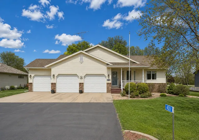 Photo 3 of Single family home for sale at 4820 Echo Ct, Faribault, MN 55021 | MLS# 7067397 | Listing updated on 2026-08-25