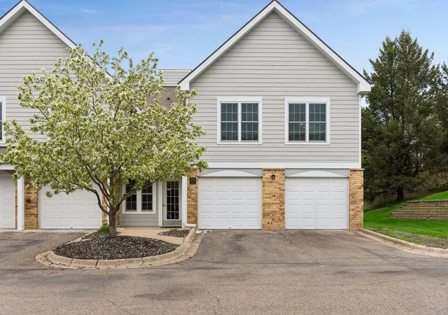 Photo 1 of Condo for sale at 6000 Chasewood Pkwy #204, Hopkins, MN 55343 | MLS# 7067481 | Listing updated on 2026-10-22