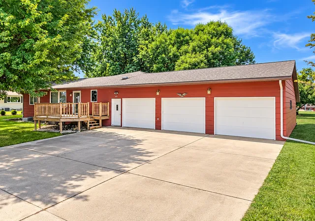 Single family home for sale at 431 Spring St, Tracy, MN 56175 | MLS# 7067529