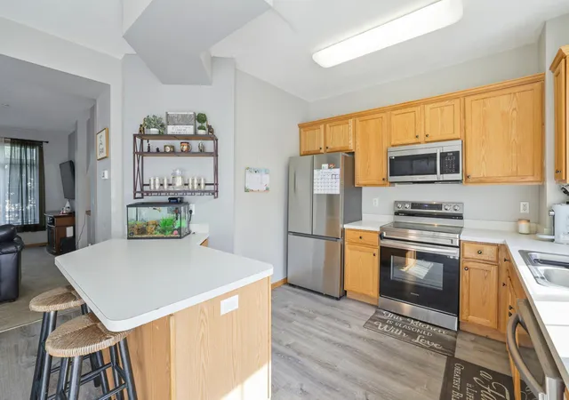 Homes for sale in Inver Grove Heights, MN | 8893 Brunell Wy #2002, Inver Grove Heights, MN 55076 | MLS# 7067536