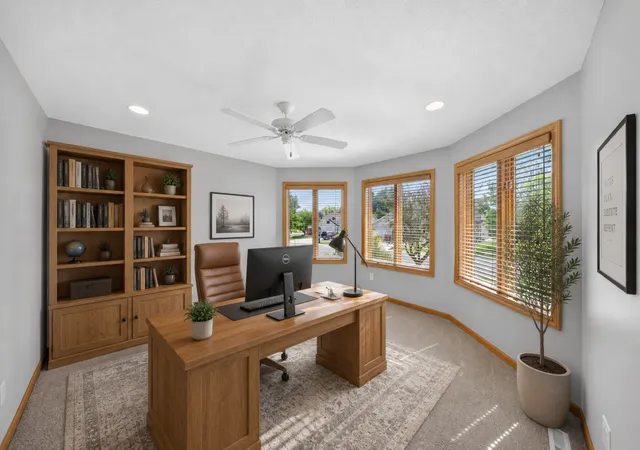 4th image of 1011 Golfers Ct Se, Rochester, MN 55904 | MLS# 7067588