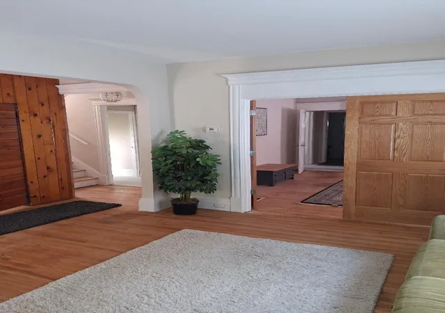 Listing Photo 5 - Condo for sale in building located at 2637 Emerson Ave S, Minneapolis, MN 55408