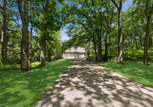Single family home for sale at 7 Mallard Ln, Saint Paul, MN 55127 | MLS# 7067667