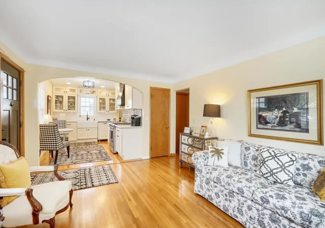 5th image of 3225 Alabama Ave S, Minneapolis, MN 55416 | MLS# 7067684