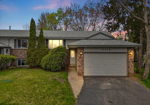 Homes for sale in Bloomington, MN | 10330 Rhode Island Cir, Bloomington, MN 55438 | MLS# 7067694