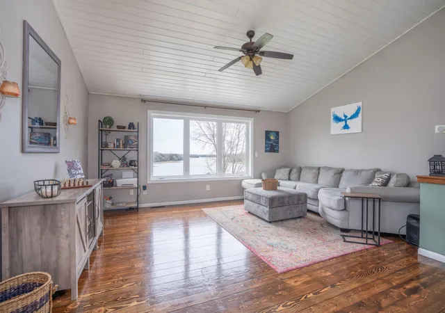Homes for sale in Spicer, MN | 5795 109Th Ave Ne, Spicer, MN 56288 | MLS# 7067702