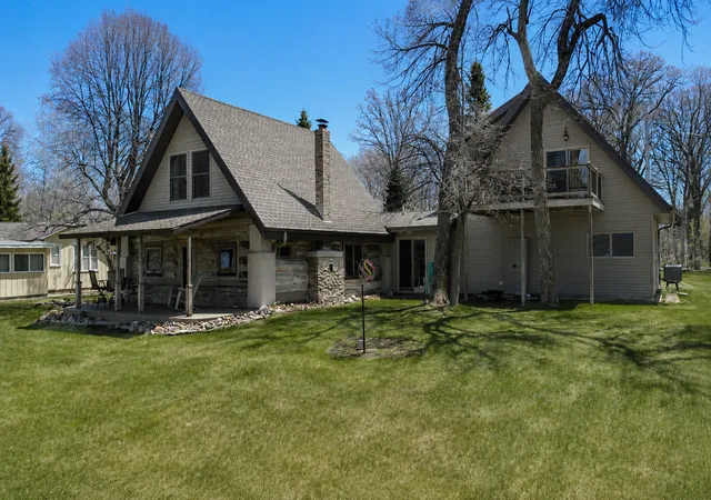 Homes for sale in Battle Lake, MN | 39409 Clearmont Rd, Battle Lake, MN 56515 | MLS# 7067717