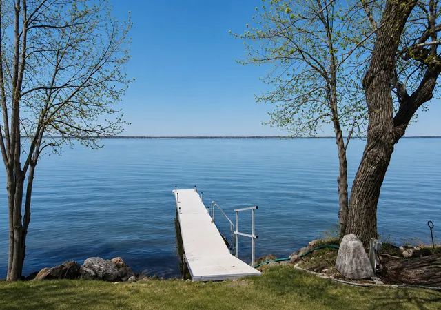 Photo 3 of Sale Pending at 39409 Clearmont Rd, Battle Lake, MN 56515 | MLS# 7067717 | Listing updated on 2026-10-09
