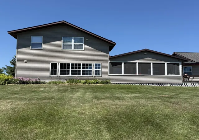 35th image of 8944 Dyrud Ln Se, Osakis, MN 56360 | MLS# 7067751