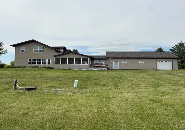 4th image of 8944 Dyrud Ln Se, Osakis, MN 56360 | MLS# 7067751