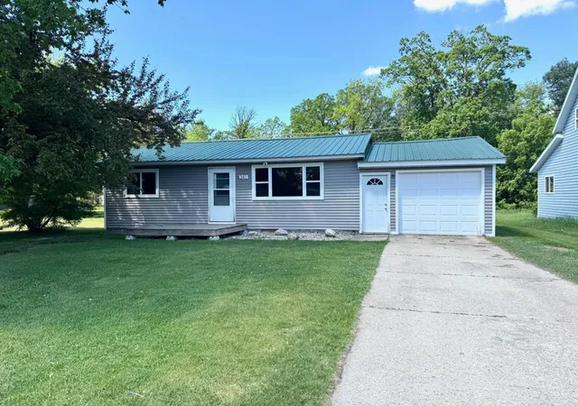 Homes for sale in Greenbush, MN | 341 4th St N, Greenbush, MN 56726 | MLS# 7067759