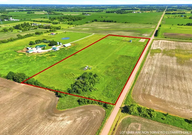 Homes for sale in Rush City, MN | 54752 Keystone Ave, Rush City, MN 55069 | MLS# 7067794