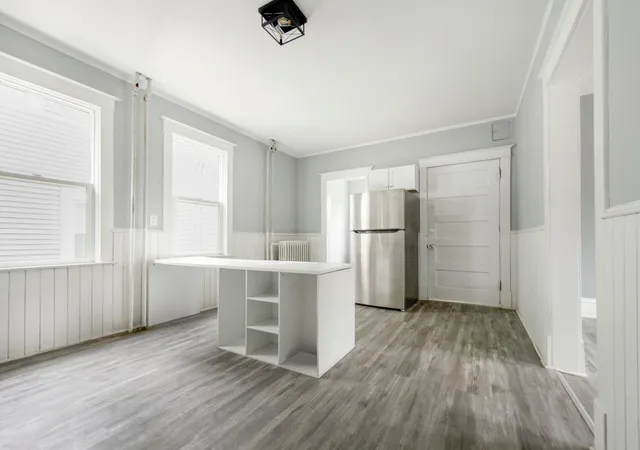 Photo 3 of Single family home for sale at 797 Iglehart Ave, Saint Paul, MN 55104 | MLS# 7067796 | Listing updated on 2026-09-26